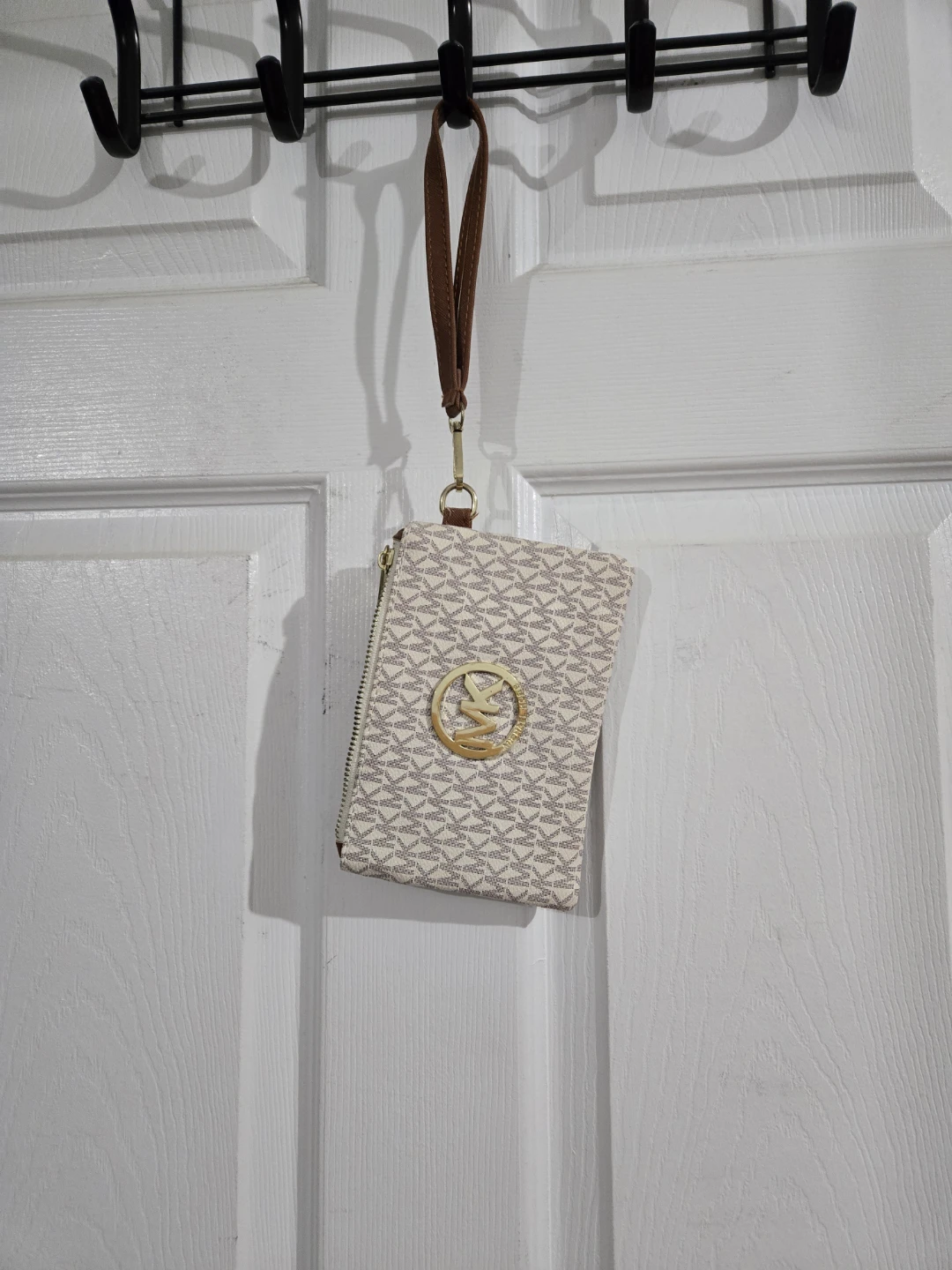Michael Kors MK Signature Wristlet