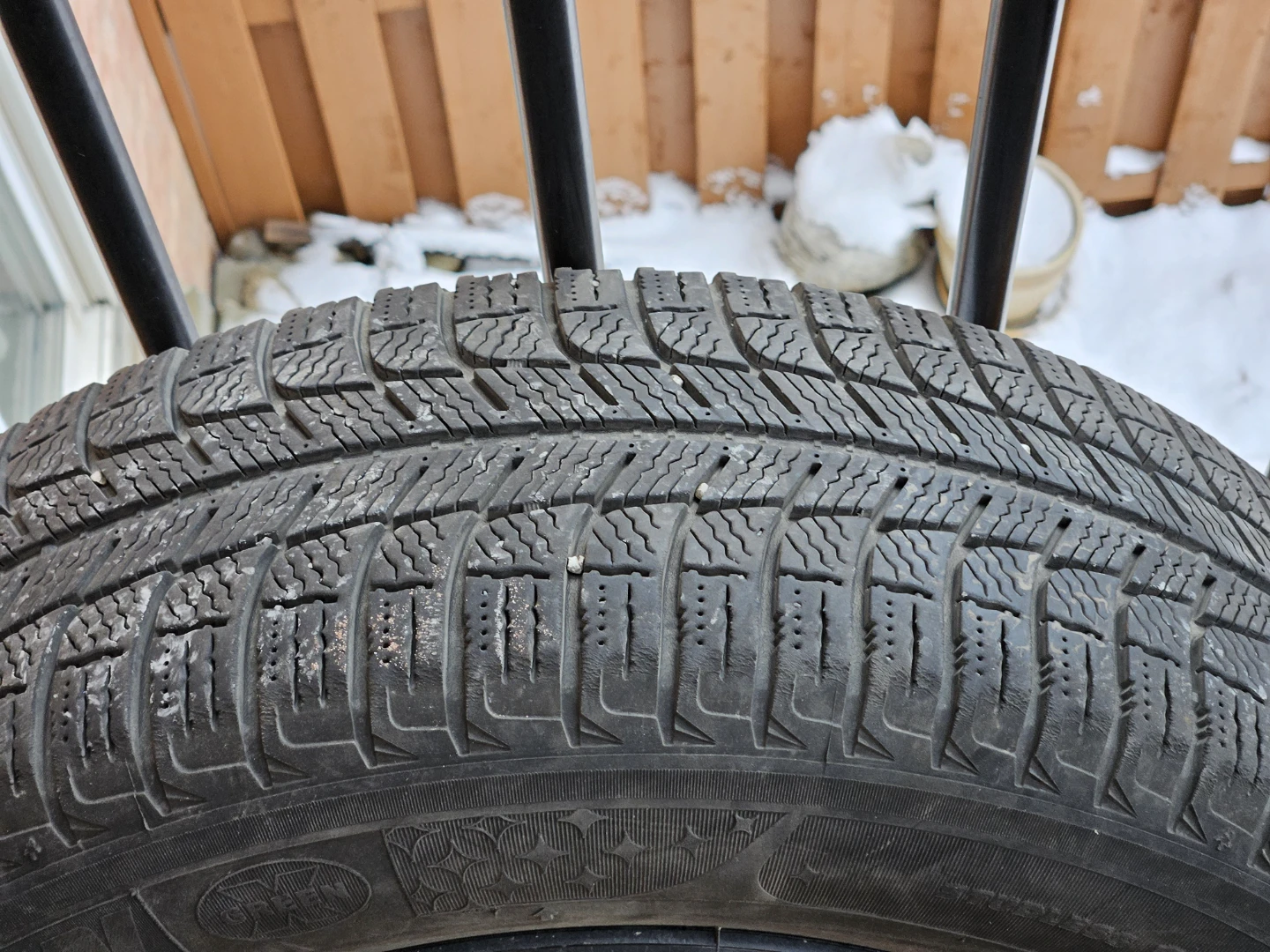 Lexus SUV Winter Tires (4). 195/65/R15 - photo 3