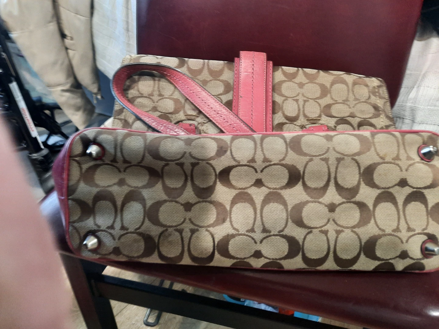 Coach Signature C Monogram Shoulder Bag Pink Trim - photo 4