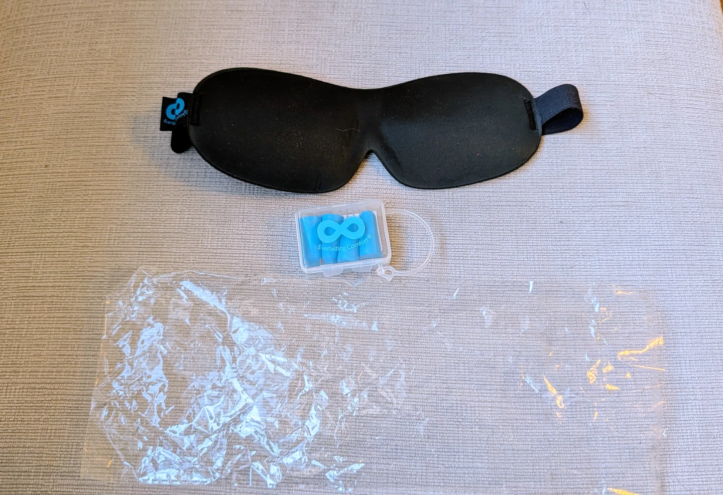 Brand New Black Sleep Mask with Brand New Earplugs