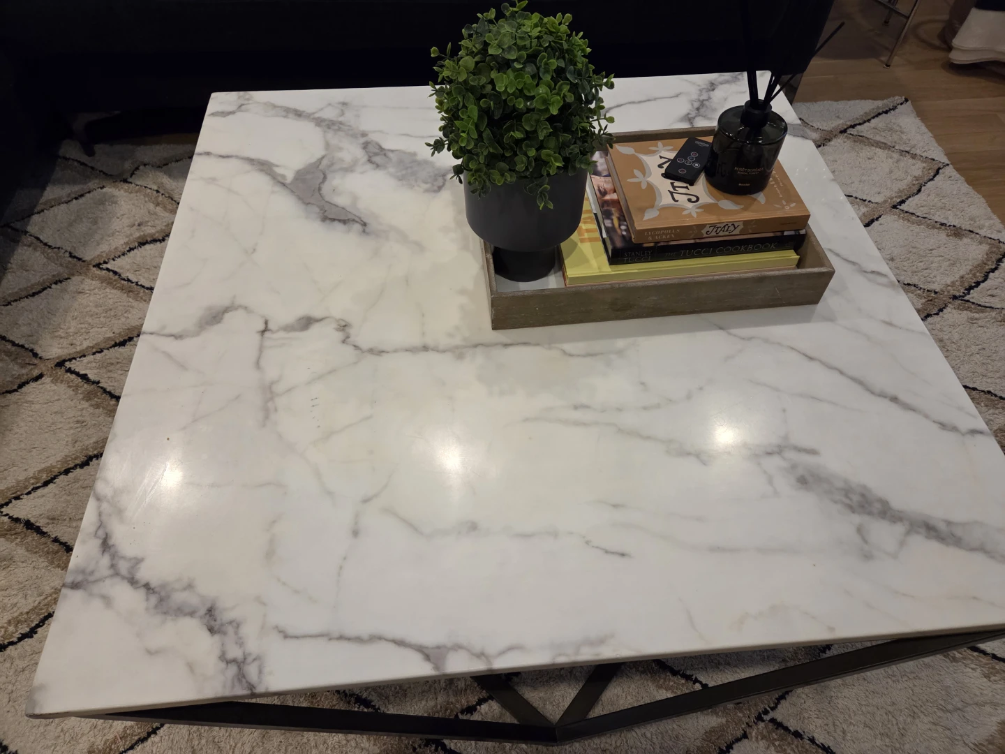 Modern Marble-Look Coffee Table - photo 2