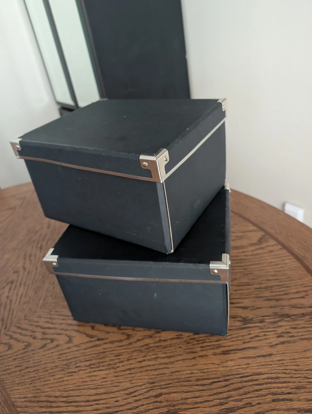 Set of 2 Black Storage Boxes with Metal Accents🧡 - photo 3