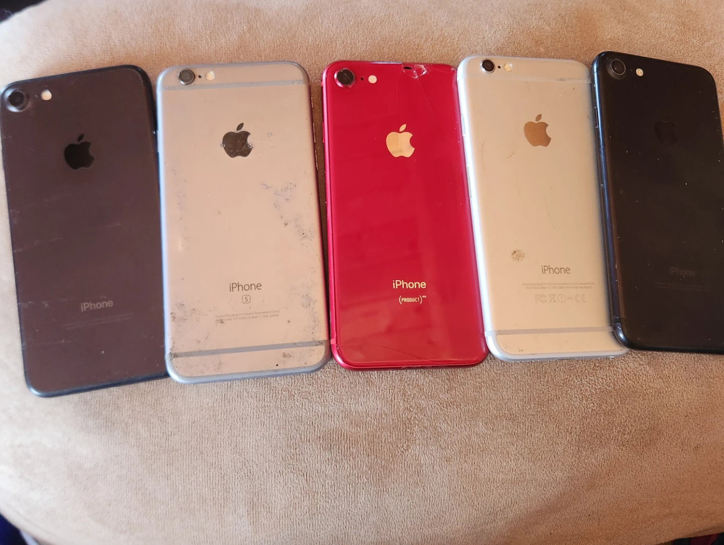 Lot of old iPhones for sale for parts - photo 2
