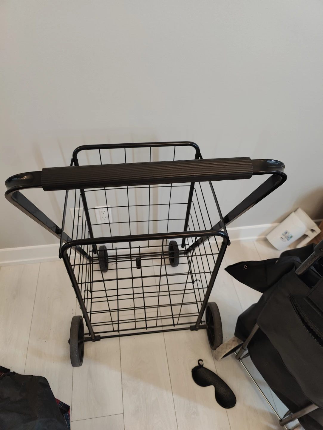 Rolling Shopping Cart with Plaid Liner