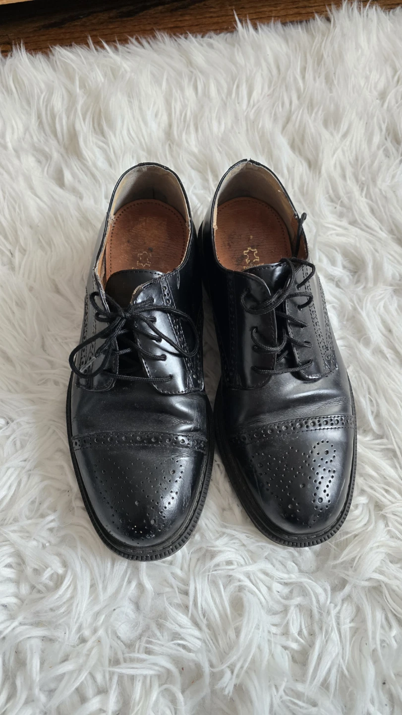 Leather Black Cap Toe Oxford Shoes - Size 8.5