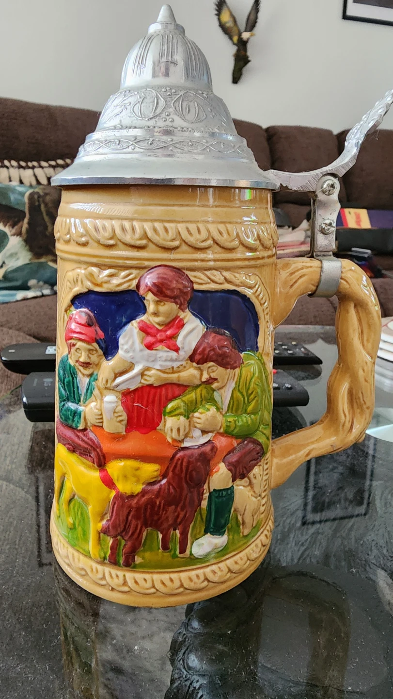 Set of 4 German Beer Steins with Pewter Lids - photo 3