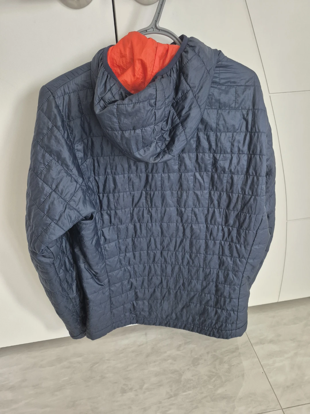Patagonia Men's Hooded Puffer Jacket - photo 2