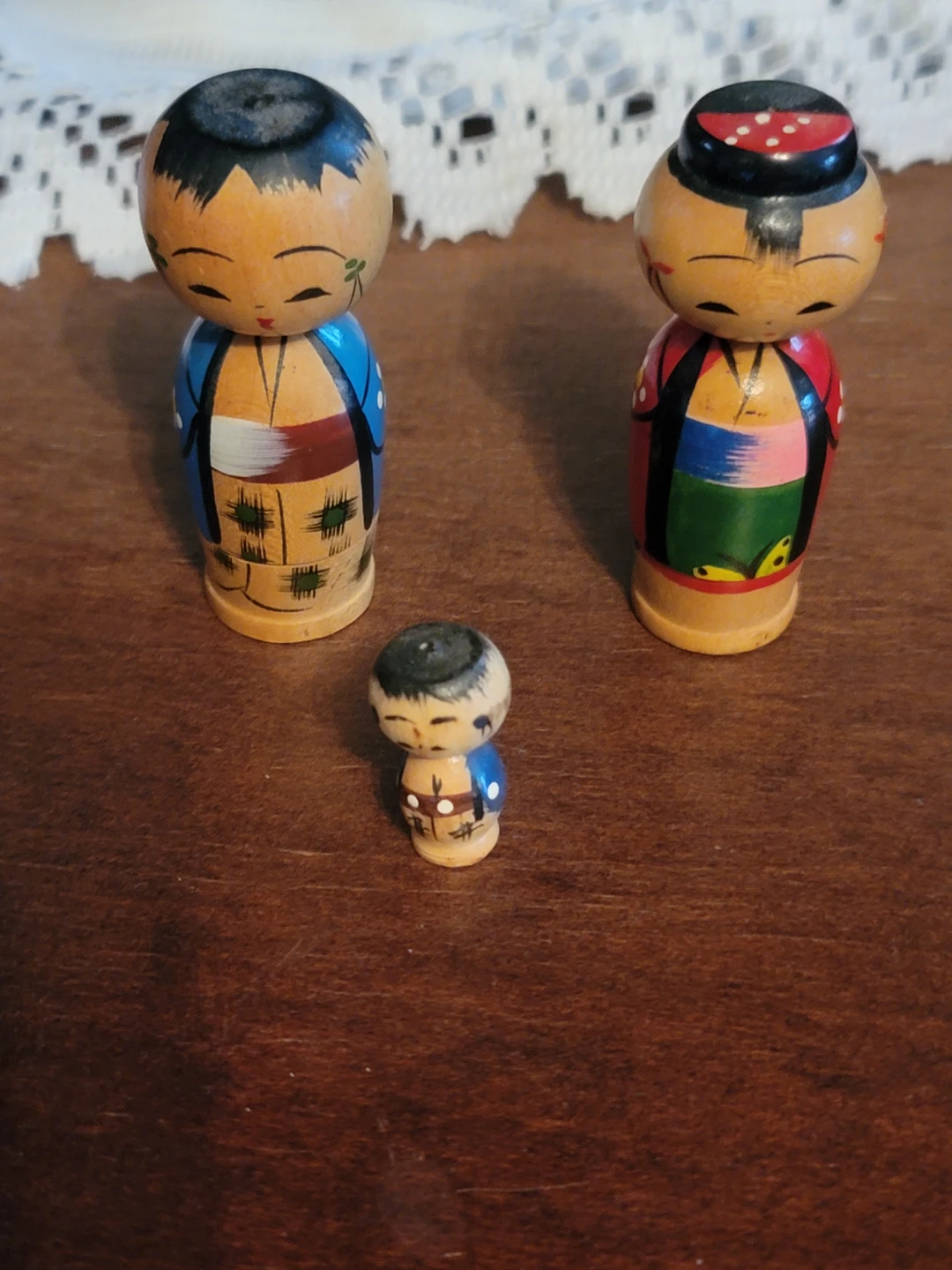 Set of 3 Japanese Kokeshi Dolls