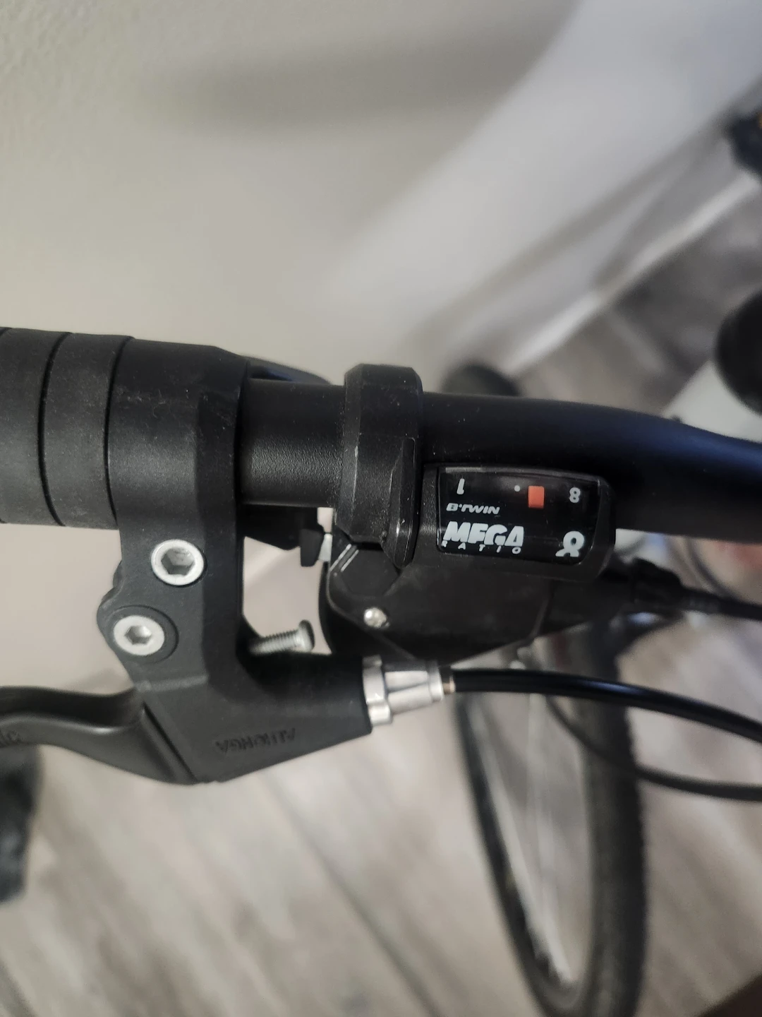 BTWIN Riverside 120 Hybrid Bike - photo 5