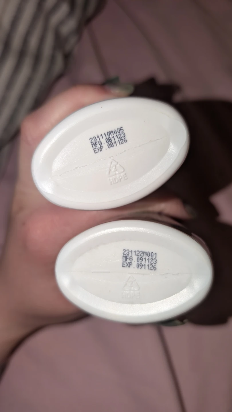 Pond's 3D Hyaluron Korean Glow & Pinkish Glow Translucent Powder - photo 3