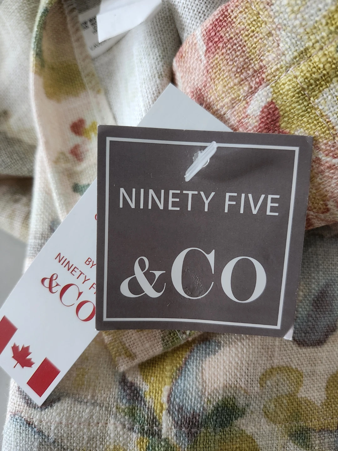Ninety Five & Co. Floral Print Linen Table Runner - photo 3