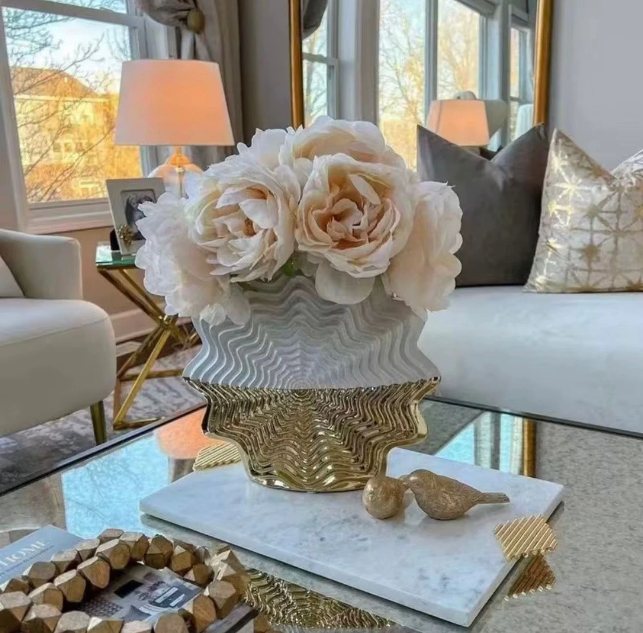 White and Gold Decorative Vase - photo 3