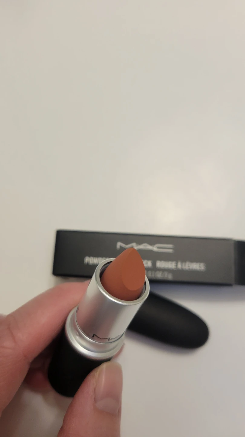 MAC Powder Kiss Lipstick - Mull It Over - photo 3