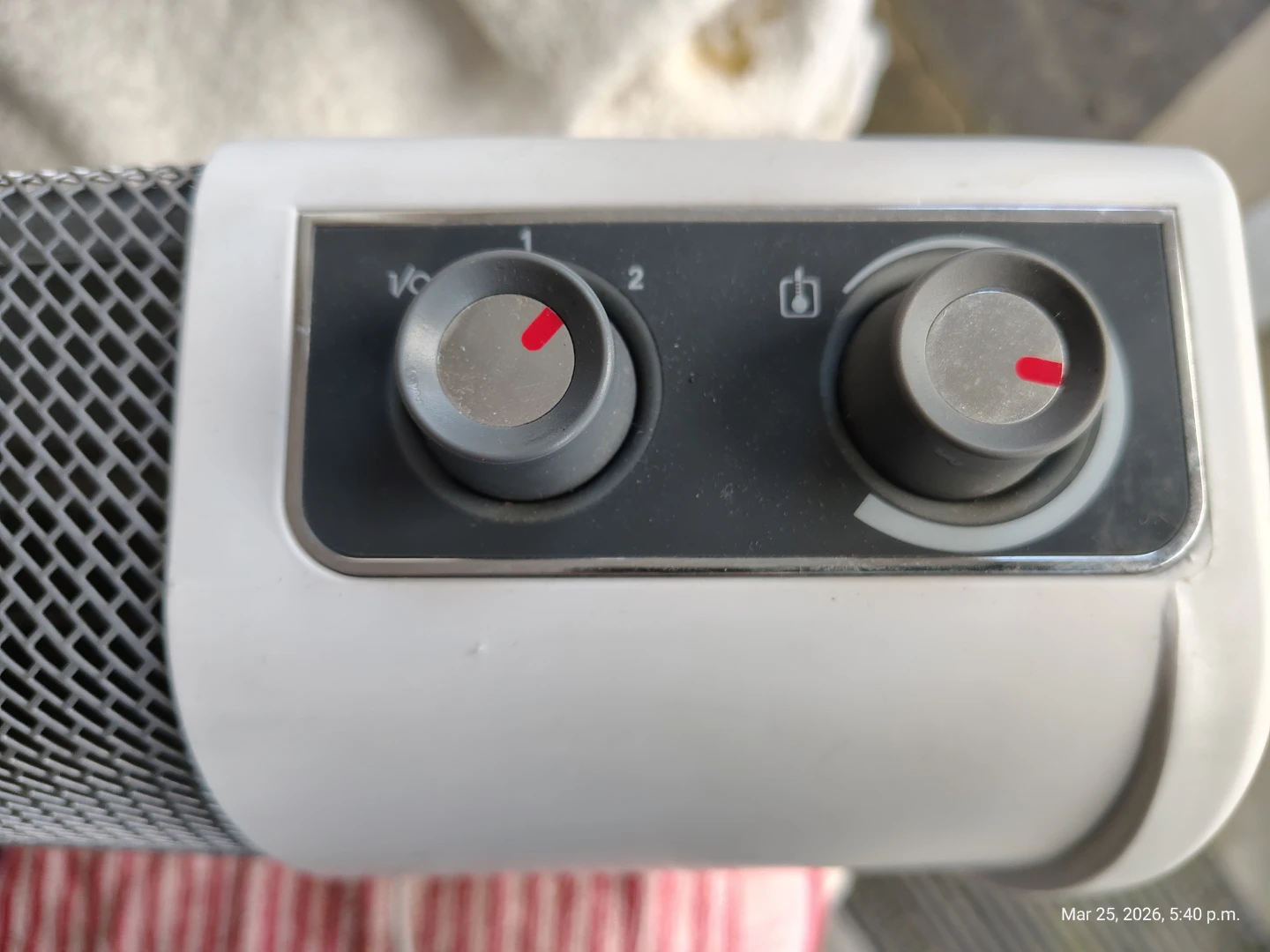Sunbeam Electric Baseboard Space Heater with Thermostat - photo 3