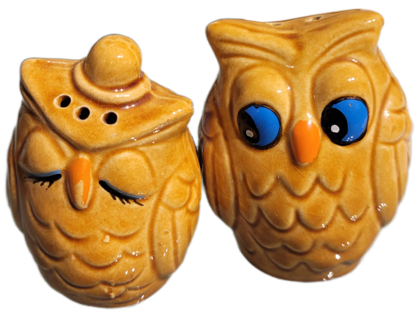 Vintage Japan Ceramic Owl Salt and Pepper Shakers.
