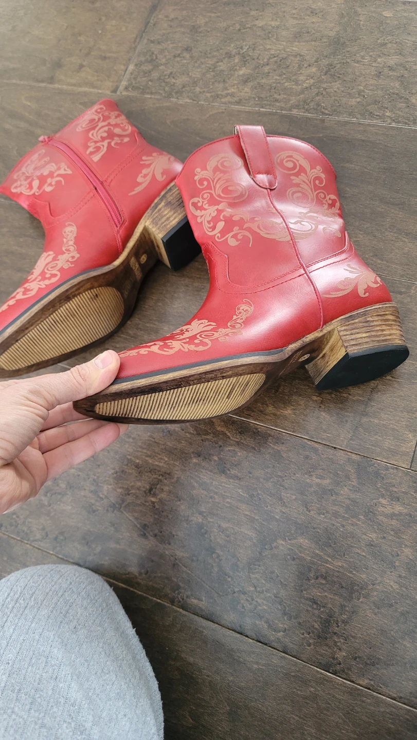 Red Cowboy Boots with Scroll Design (size 8)