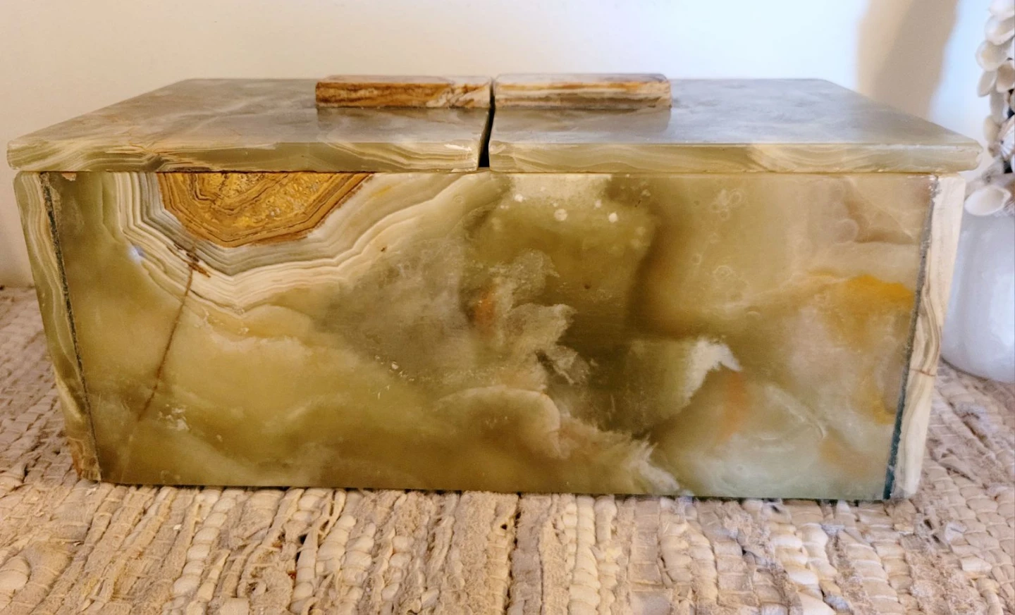 Natural Onyx Stone Decorative Box
