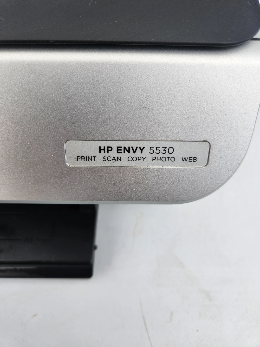 HP ENVY 5530 All-in-One Printer - photo 2