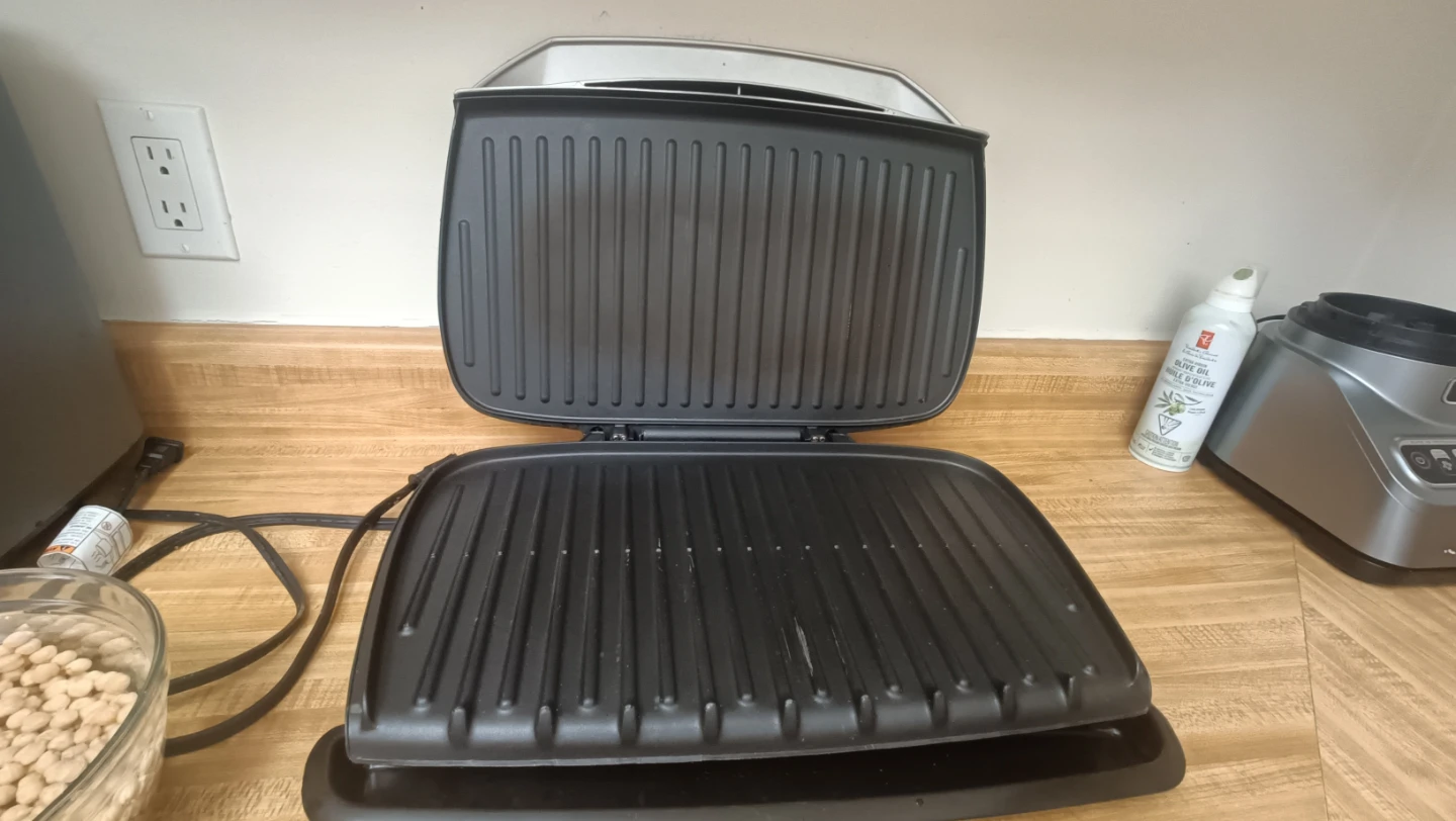George Foreman Electric Grill - photo 2