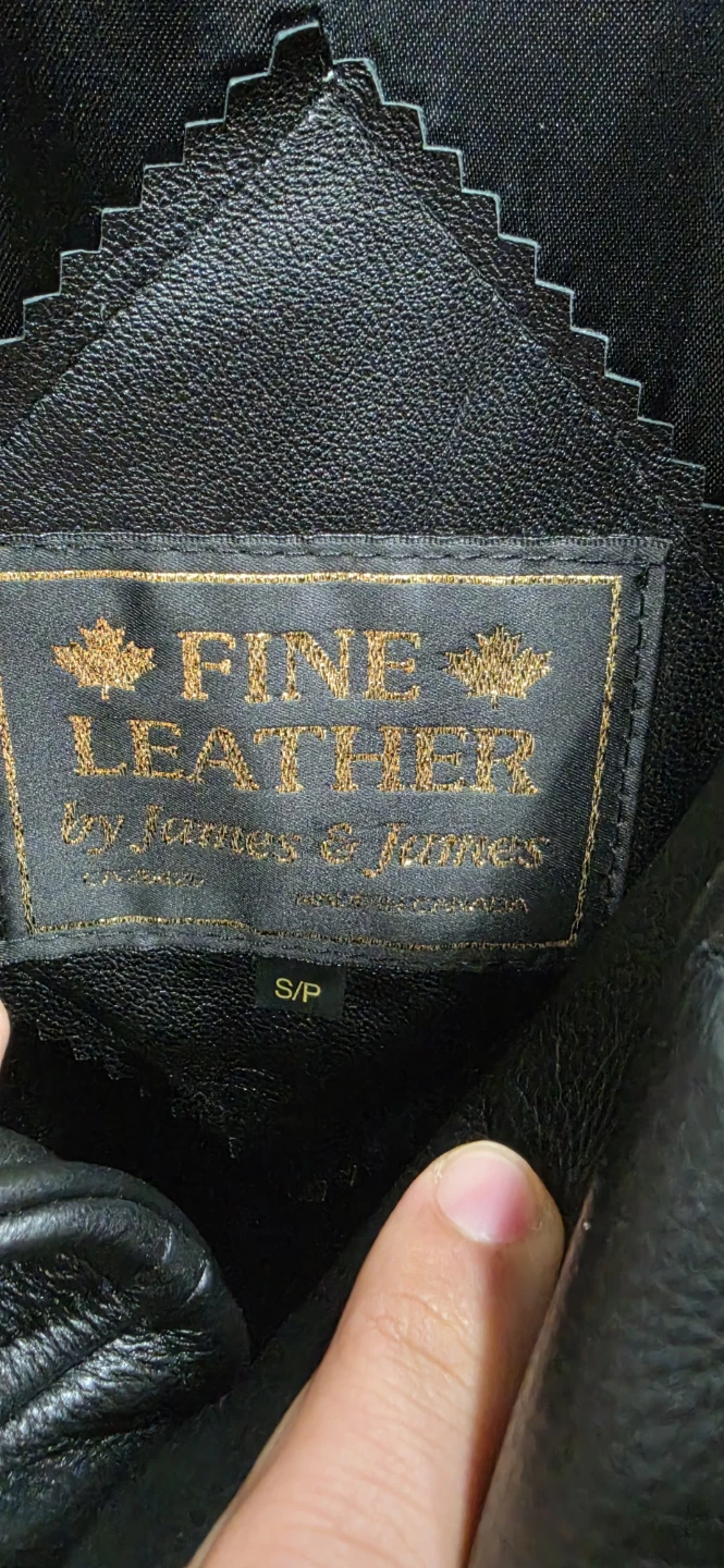 Fine Leather Jacket by James & James - photo 2