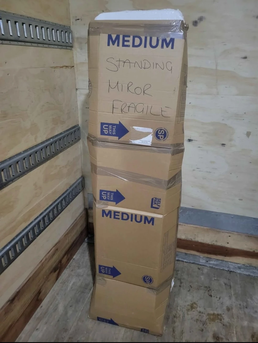 Medium Standing Mirror BNIB - photo 3