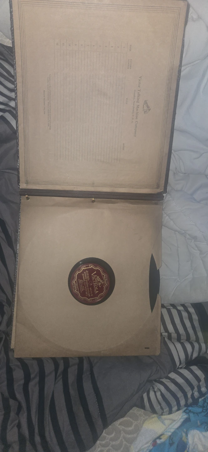 Victrola "Elixir d'Amore" 78 RPM Record - Enrico Caruso
