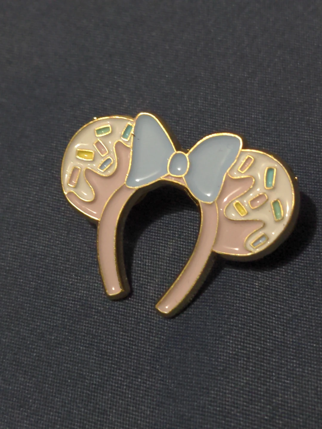 Disney Minnie Mouse Donut Ear Headband Pin