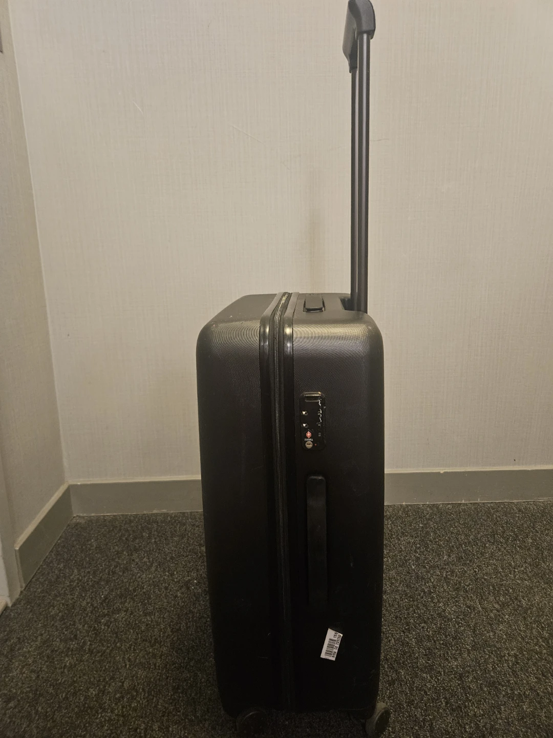 Xiaomi Ninetygo Black Hardside Spinner Carry On Suitcase - photo 2