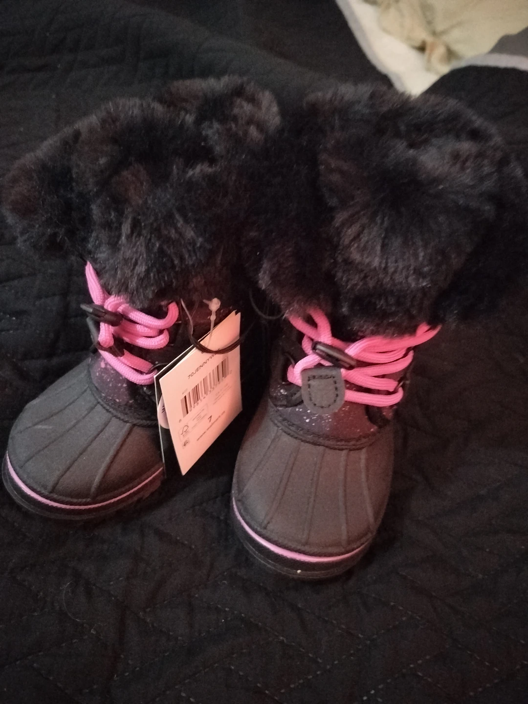 Kids Black & Pink Faux Fur Winter Boots Size 7