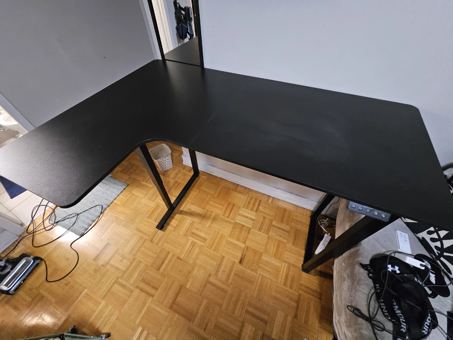 MotionGrey L-Shape Standing Desk - photo 2