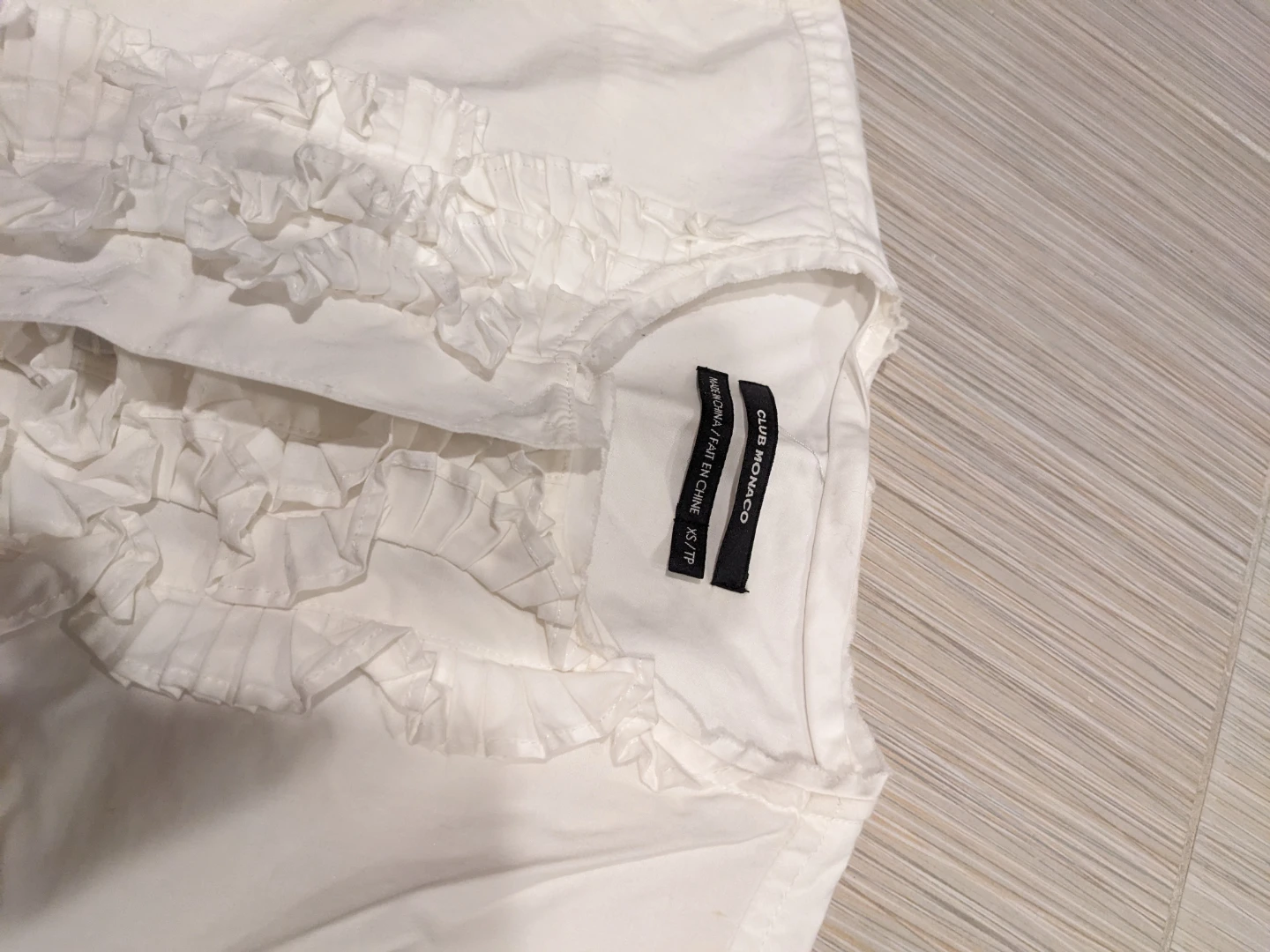 🥕Club Monaco White Ruffled Short Sleeve Blouse XS/TP - photo 2