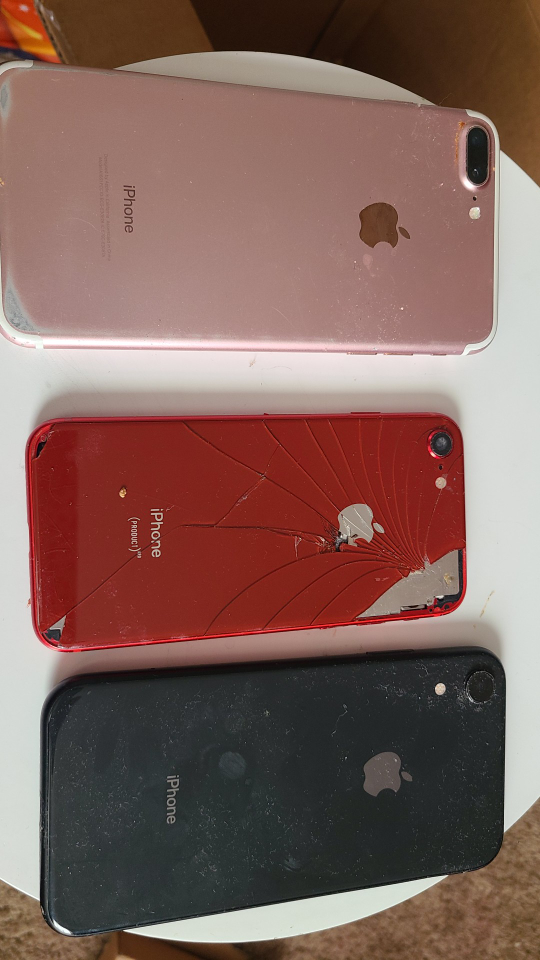 Lot of 3 iPhones - For Parts/Repair