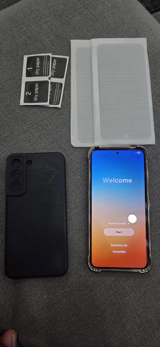 Samsung Galaxy S22 5G Smartphone