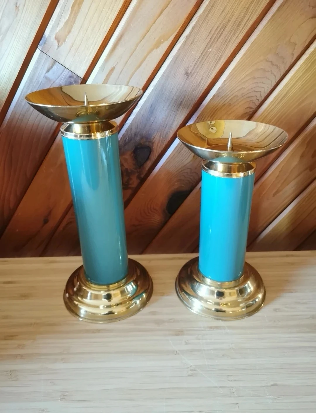 Pair of Vintage Ethan Allen Brass Spike Candle Holders - photo 5