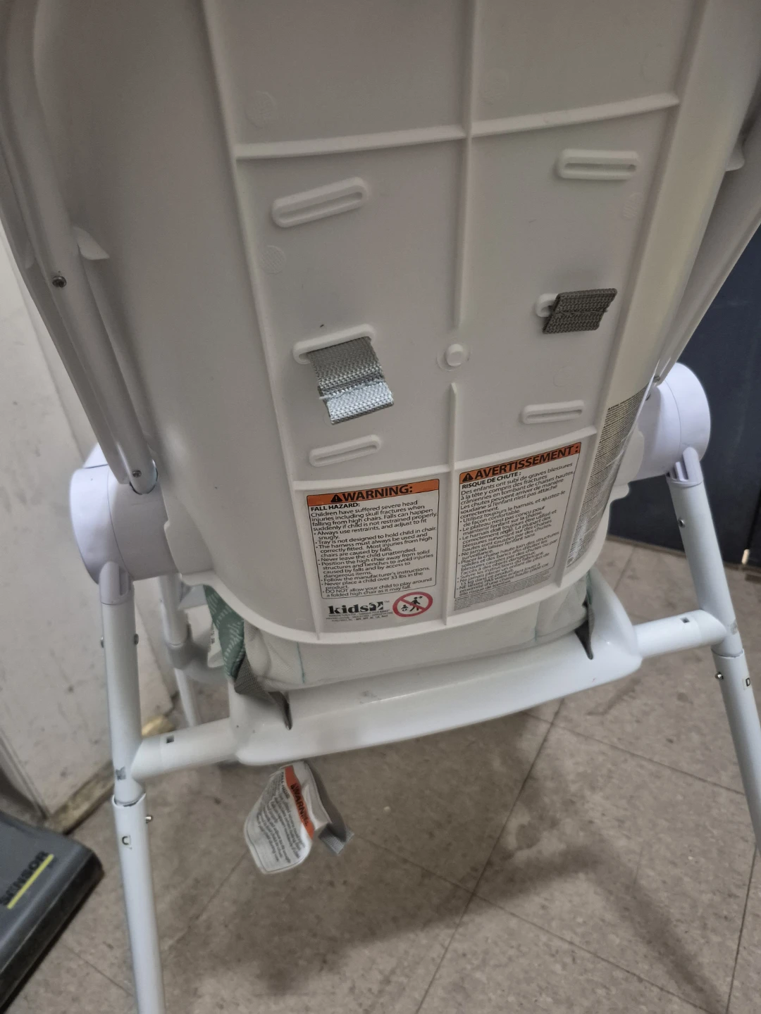 Baby High Chair with Tray and Padded Seat - photo 3