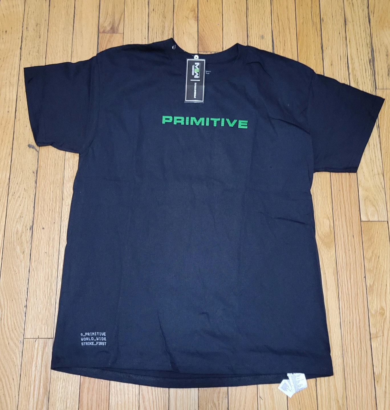 Primitive Call of Duty Modern Warfare Ghost T-Shirt Size L