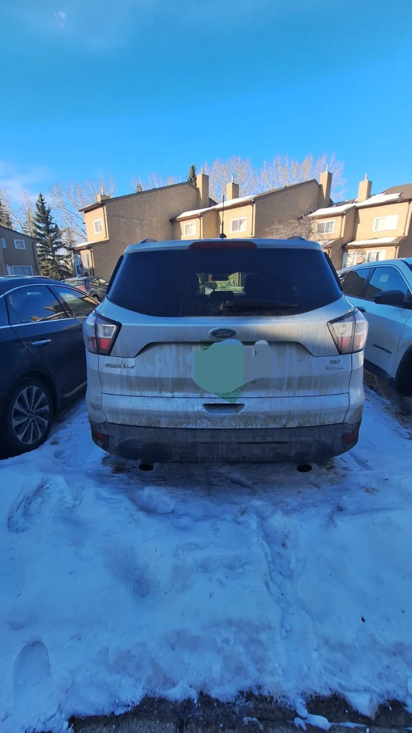 This Ford Escape SE 2018 is a reliable and well-maintained - photo 2