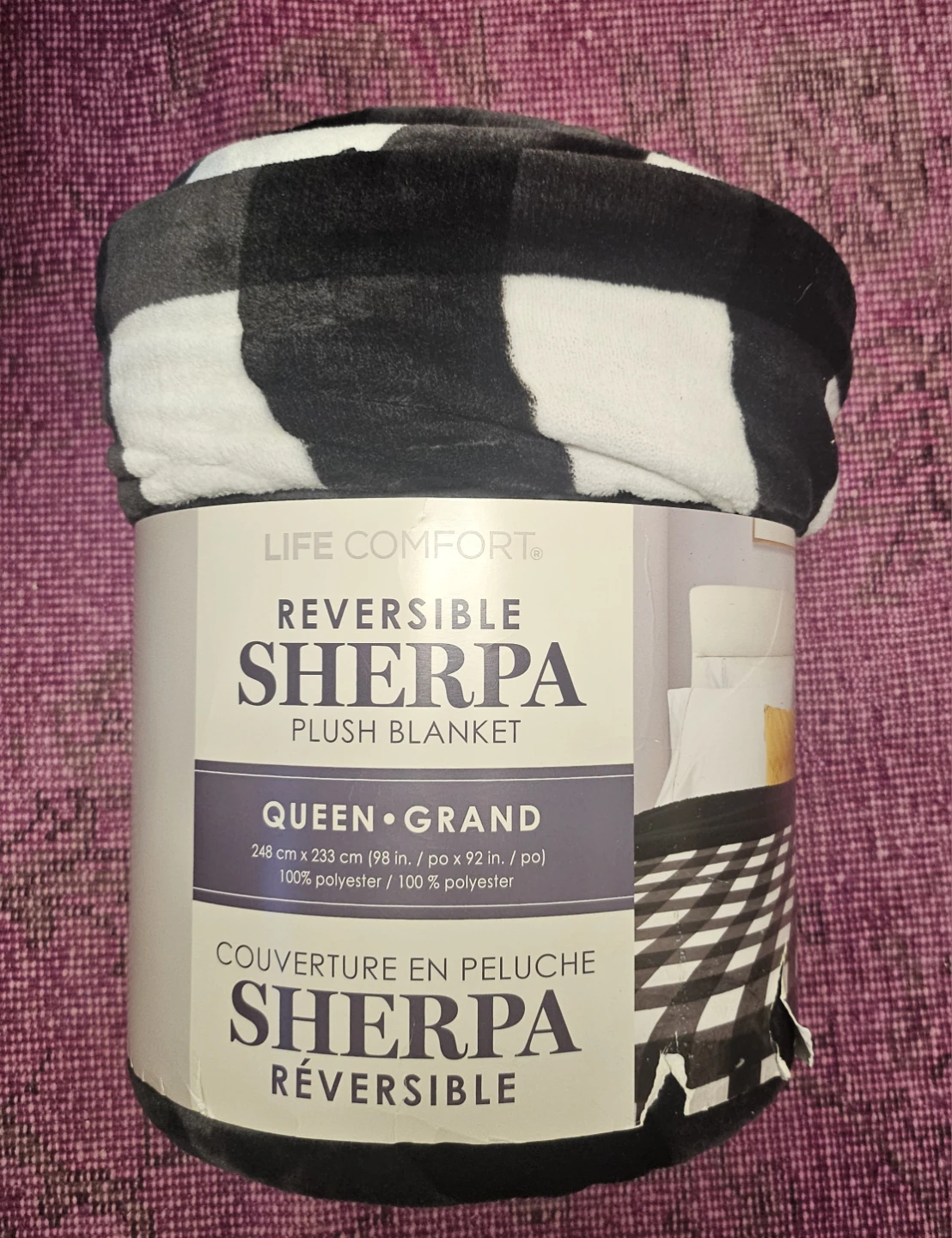 New Queen size - Life Comfort Reversible Sherpa Plush Blanket