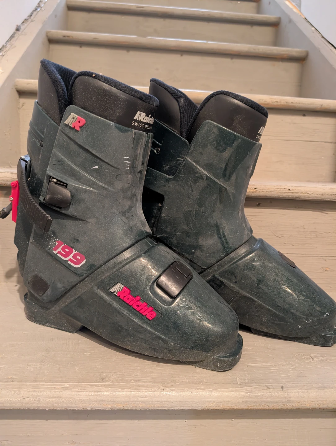 Raichle 199 Ski Boots
