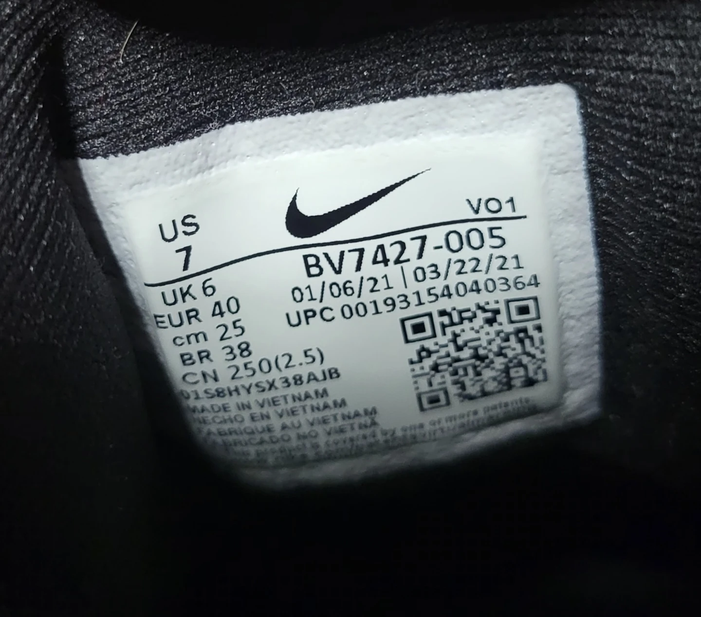 Nike LeBron Witness 5 Men's Basketball Shoes - photo 3