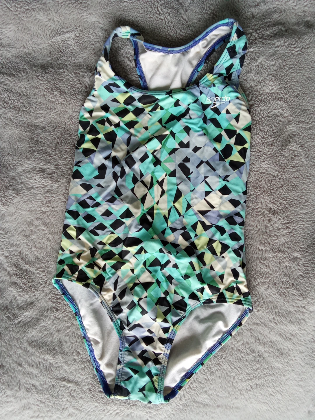 Speedo Girls' One-Piece Swimsuit size 8