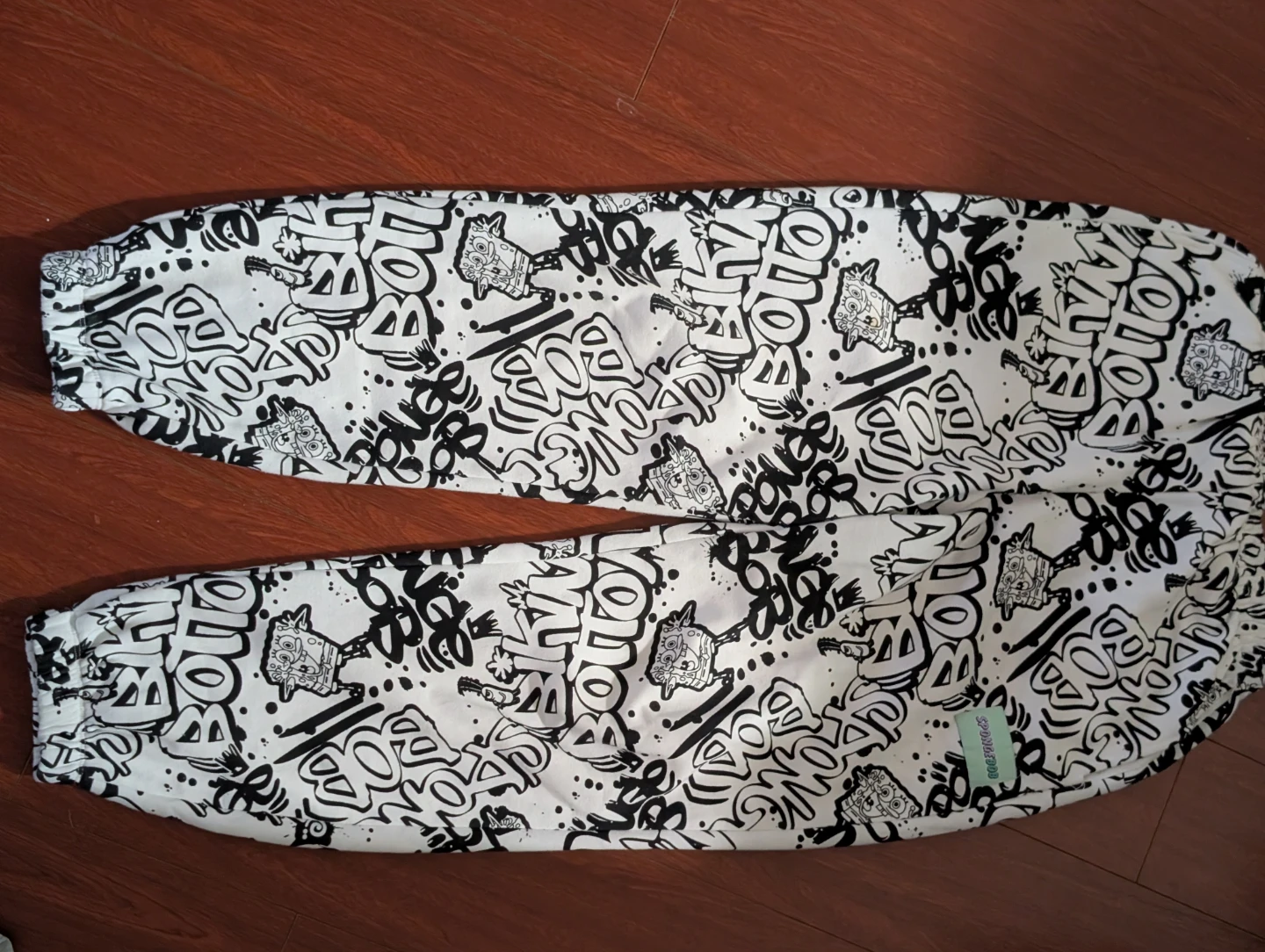 H&M Divided Spongebob Pants S
