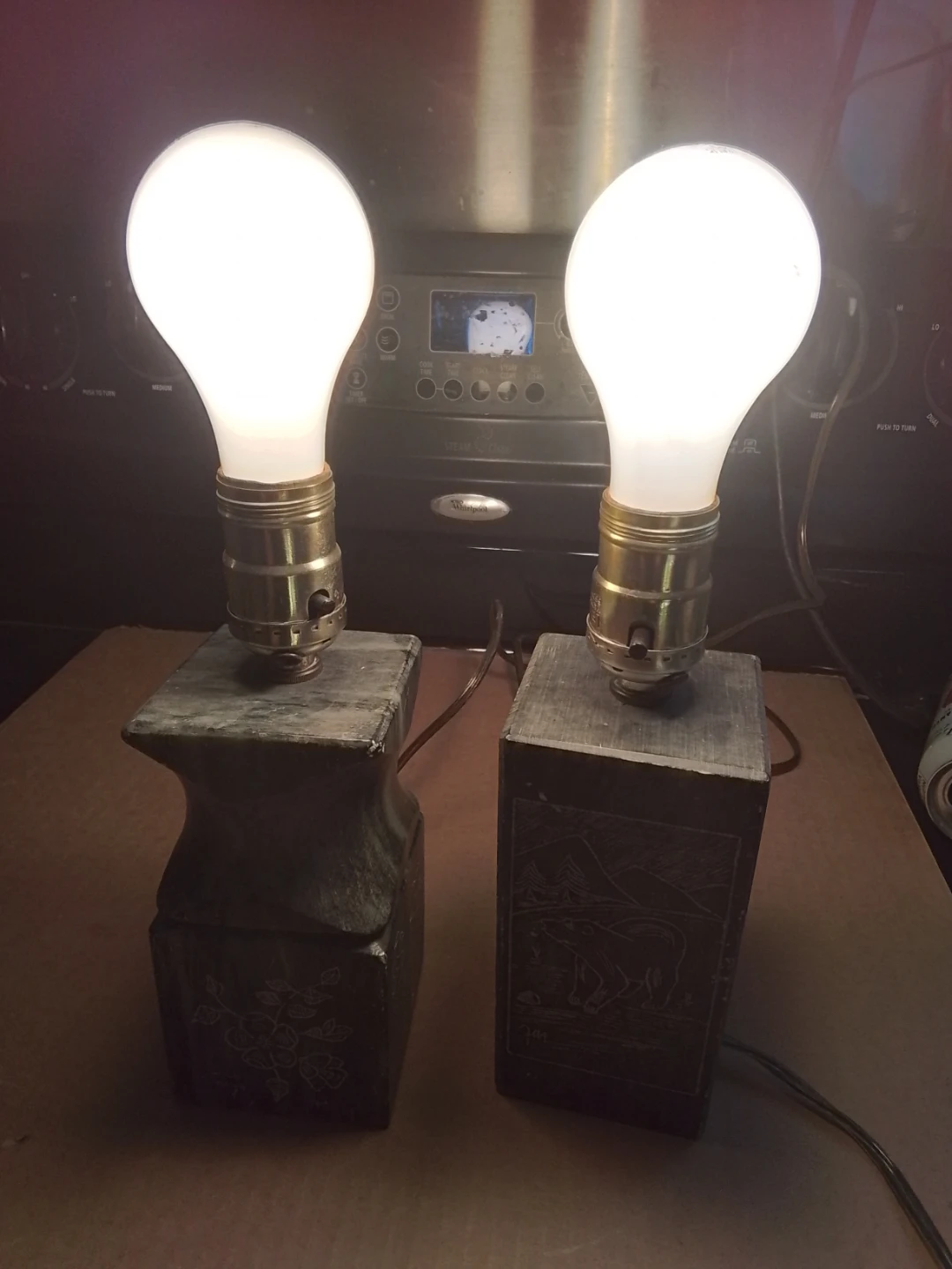 Two Genuine Soapstone Inuit Varved Table Lamps By Dimu - Canada - photo 5