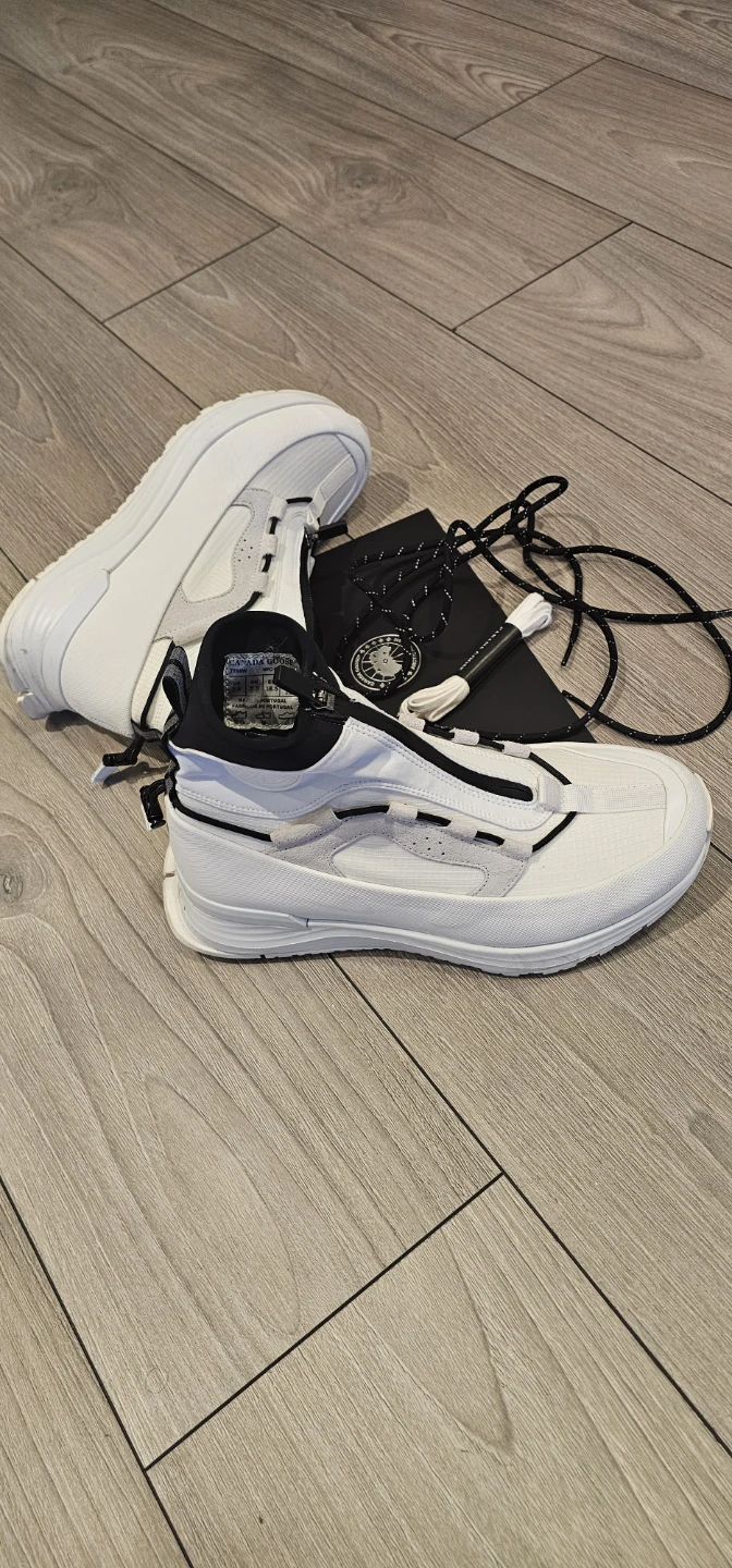 Canada Goose Women's Glacier Trail Sneaker High White - photo 3