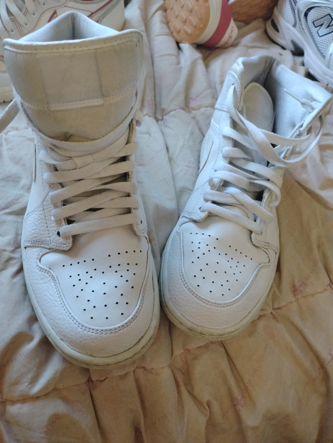 Triple White Air Jordan 1 High Top Sneakers 9.5 - photo 3
