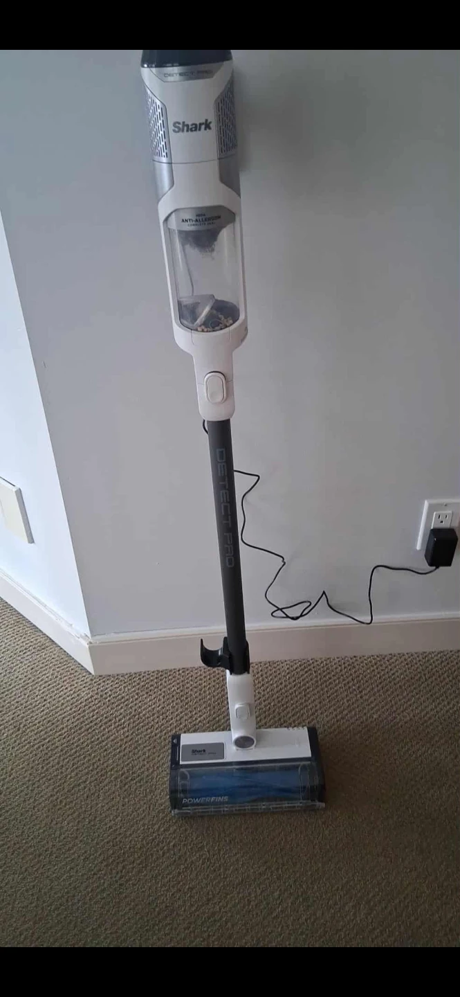 Shark Detect Pro Cordless Vacuum - photo 2