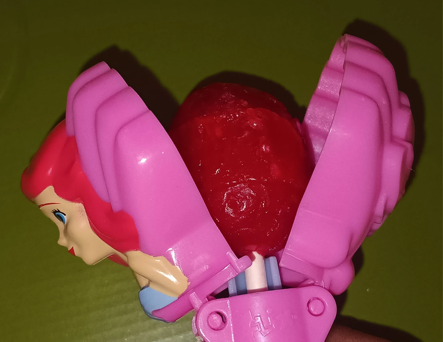 Disney Princess Ariel Pop Ups Lollipop Toy - photo 3