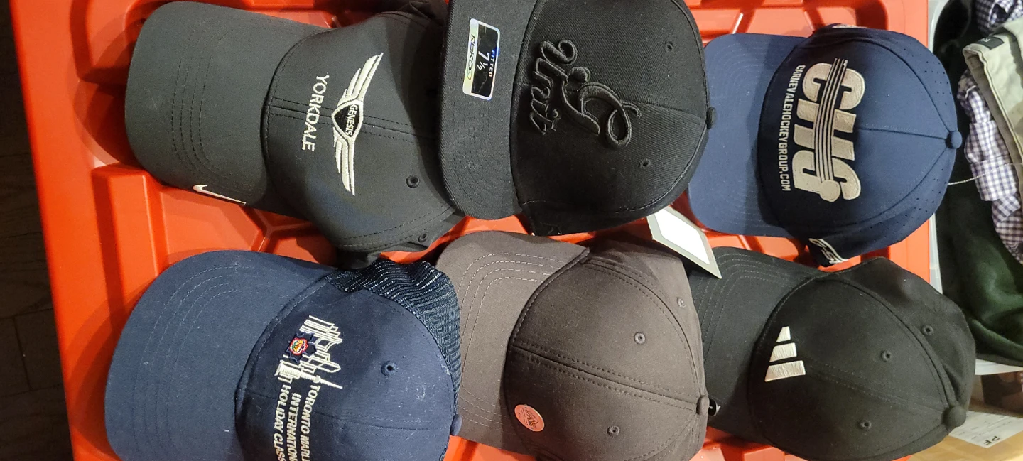 Assorted Baseball Caps - Mix of Brands all for 10$ - photo 4