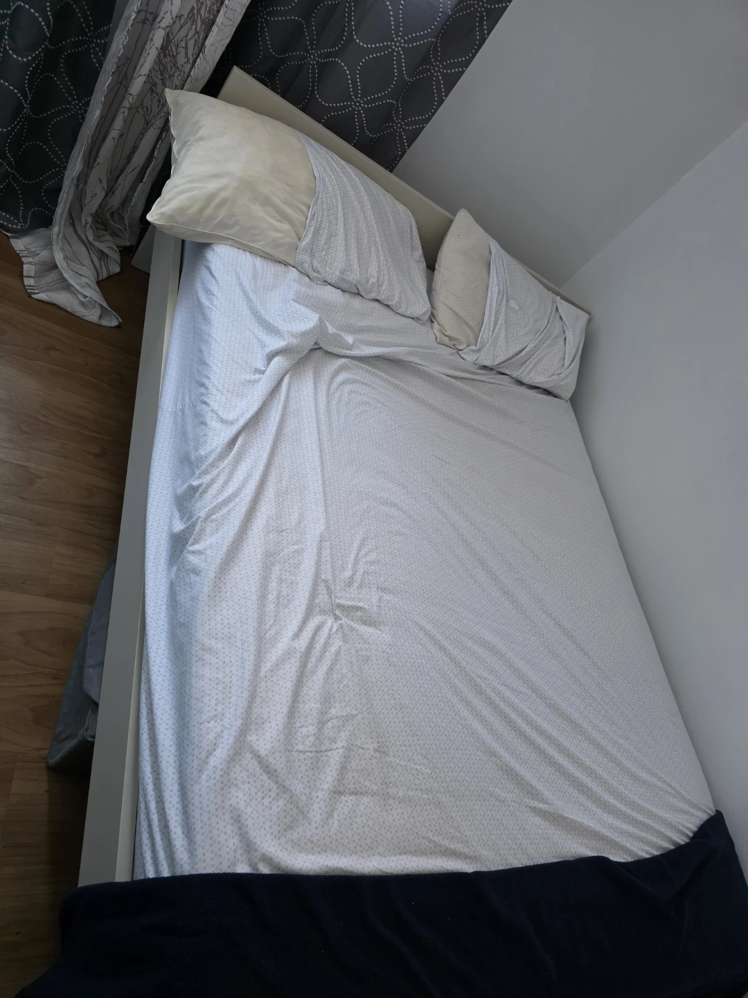 Full size bed frame for sale. - photo 2