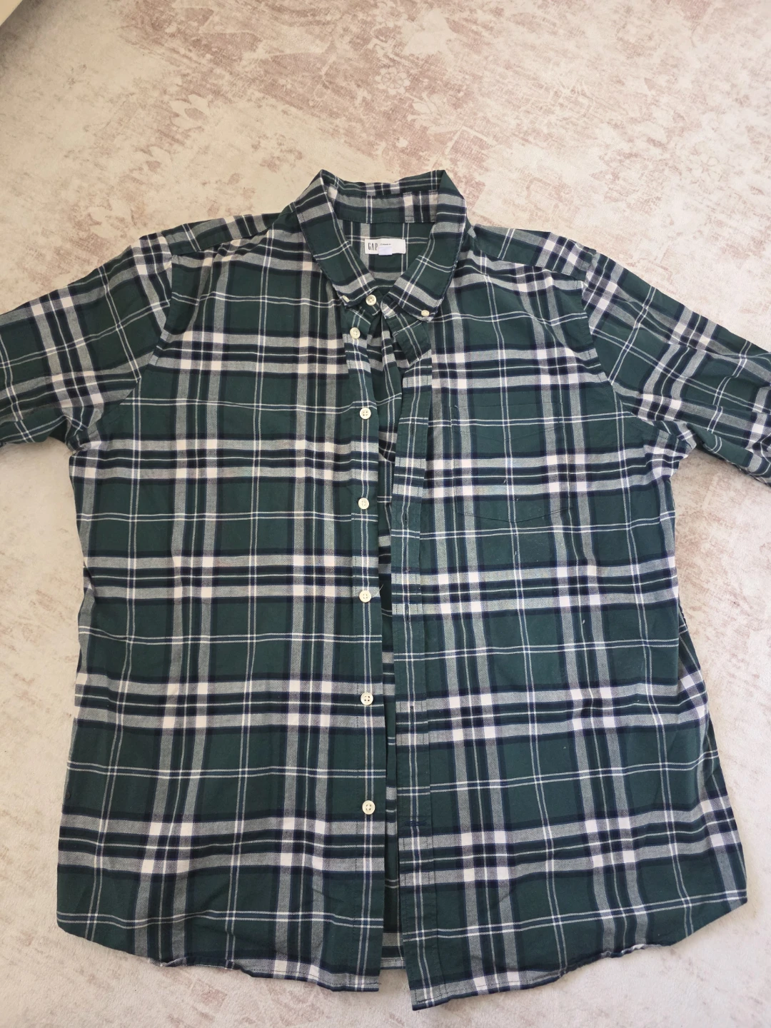 GAP Plaid Button-Down Shirt